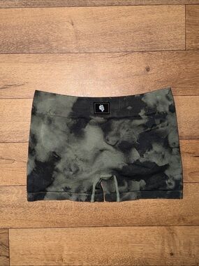 Darc Sport Size Large Tie Dye Seamless Shorts Scrunch Butt Sexy Fitness Workout